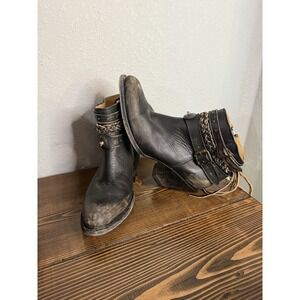 IDYLLWIND Runaway Distressed Comcho Ankle Cowboy Boots Women's Size 7B Heel